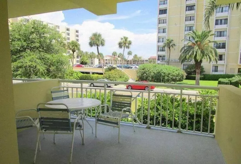 酒店 Chart House Suites And Marina