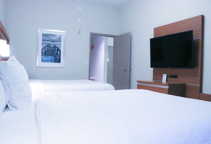 فندق Days Inn & Suites By Wyndham Fort Myers Near Jetblue Park