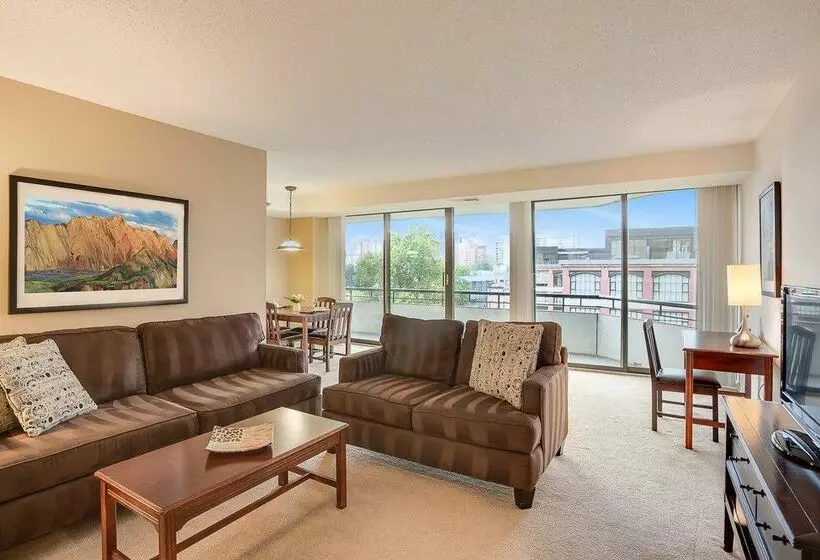 Hotelli Oakwood Arlington