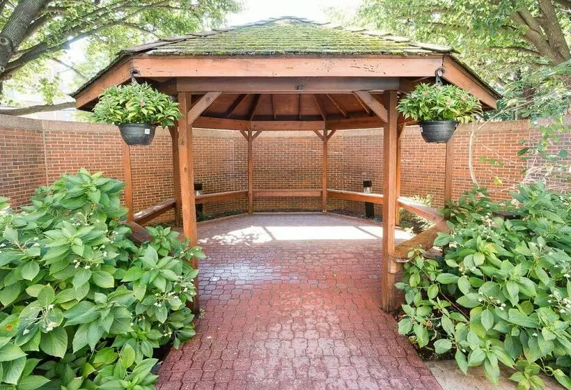 Hotelli Oakwood Arlington