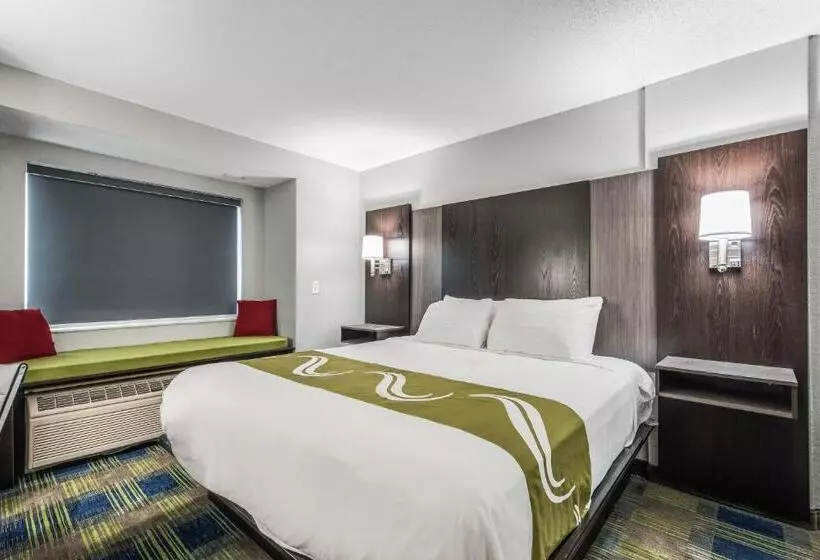 ホテル Quality Inn Owatonna Near Medical Center