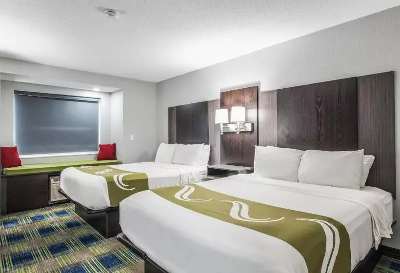 ホテル Quality Inn Owatonna Near Medical Center