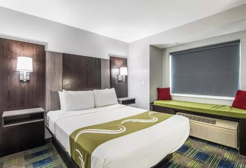 ホテル Quality Inn Owatonna Near Medical Center