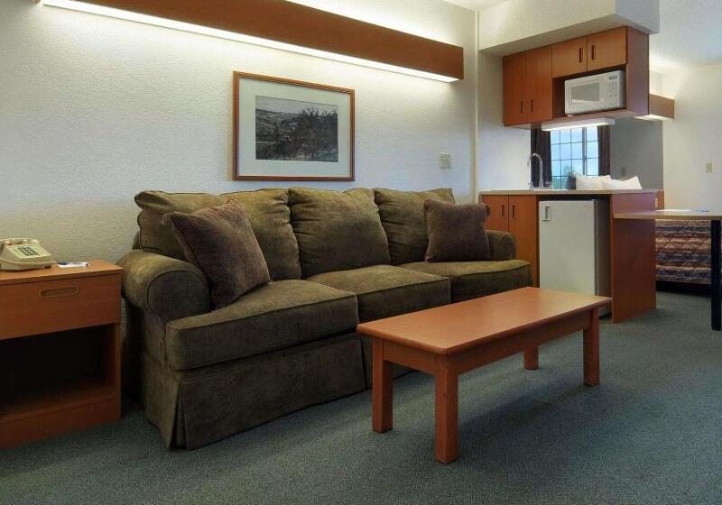 Отель Quality Inn Owatonna Near Medical Center