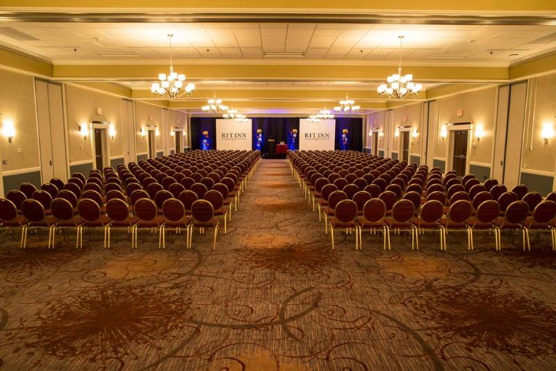 Hotel Rit Inn & Conference Center