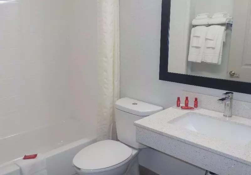 ホテル Quality Inn Shallotte Near Ocean Isle Beach