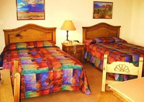 هتل The Santa Fe Suites