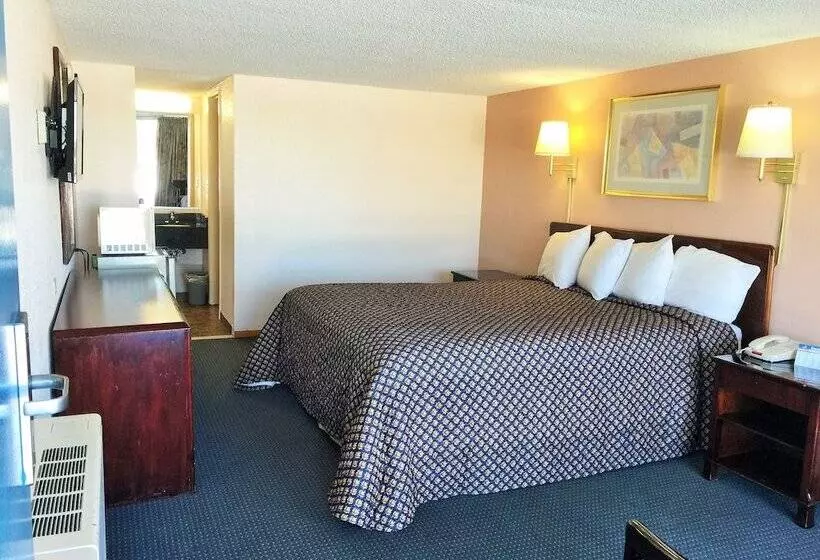 ホテル Tollway Inn Beloit