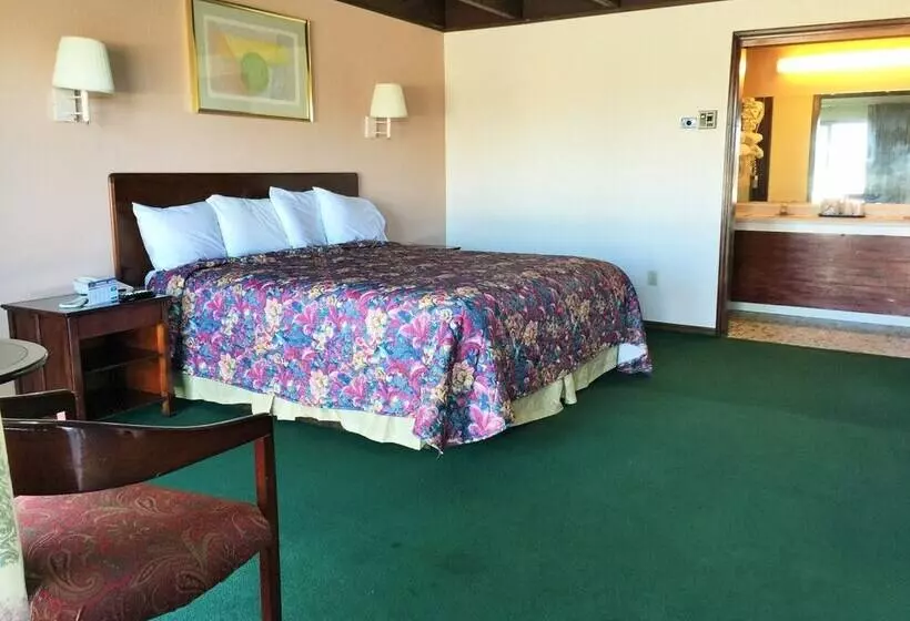 ホテル Tollway Inn Beloit