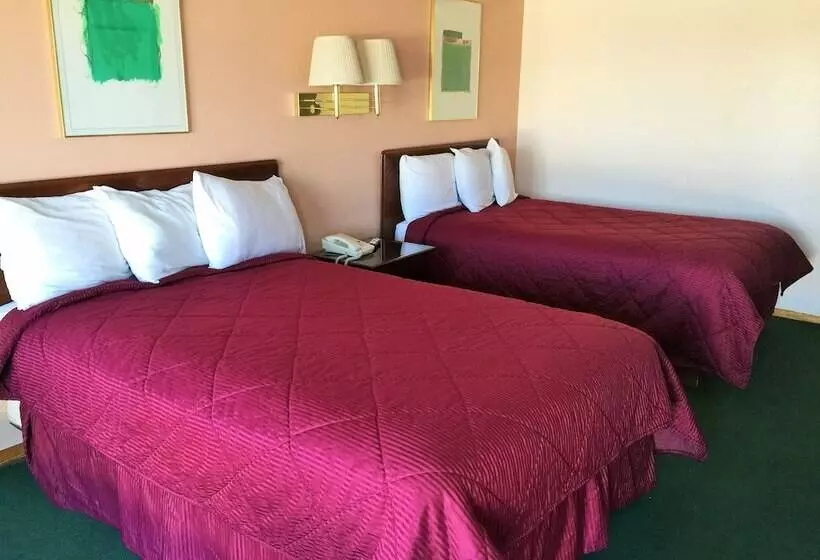 ホテル Tollway Inn Beloit