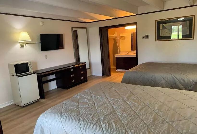 ホテル Tollway Inn Beloit