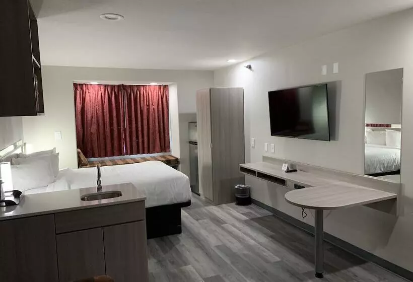 Microtel Inn And Suites Clarksville