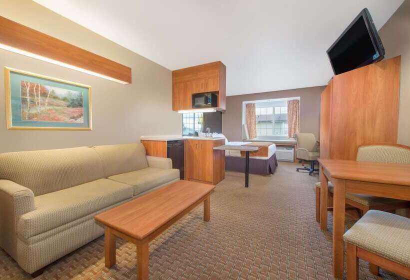 Microtel Inn & Suites