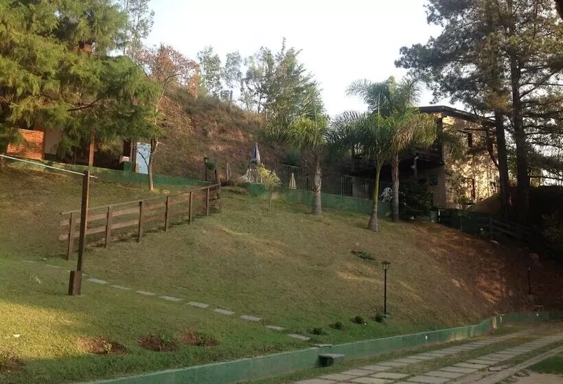 Retkeilymaja Chalés Pousada Serra Negra