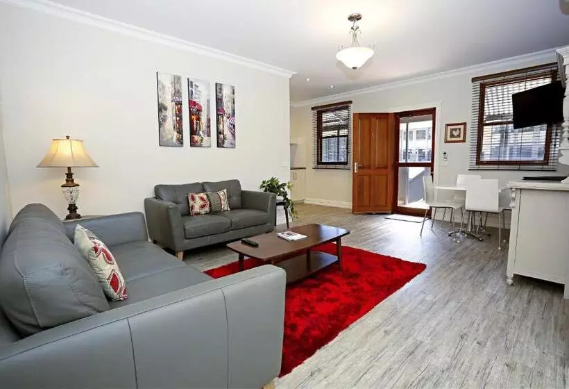 Cocknbull Boutique Hotel Echuca