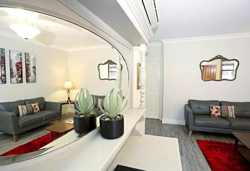 Cocknbull Boutique Hotel Echuca