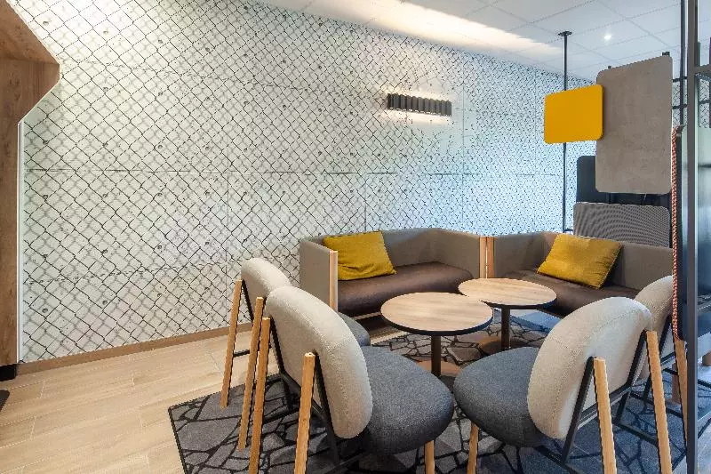 B&b Hotel Saint Denis Porte De Paris