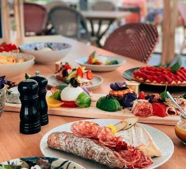 Hotelli Demeures De Campagne Chemins De Sologne à Orléans