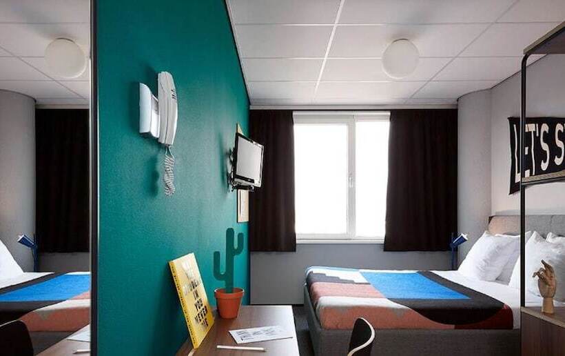 בית מלון כפרי The Social Hub Amsterdam West 4 Star