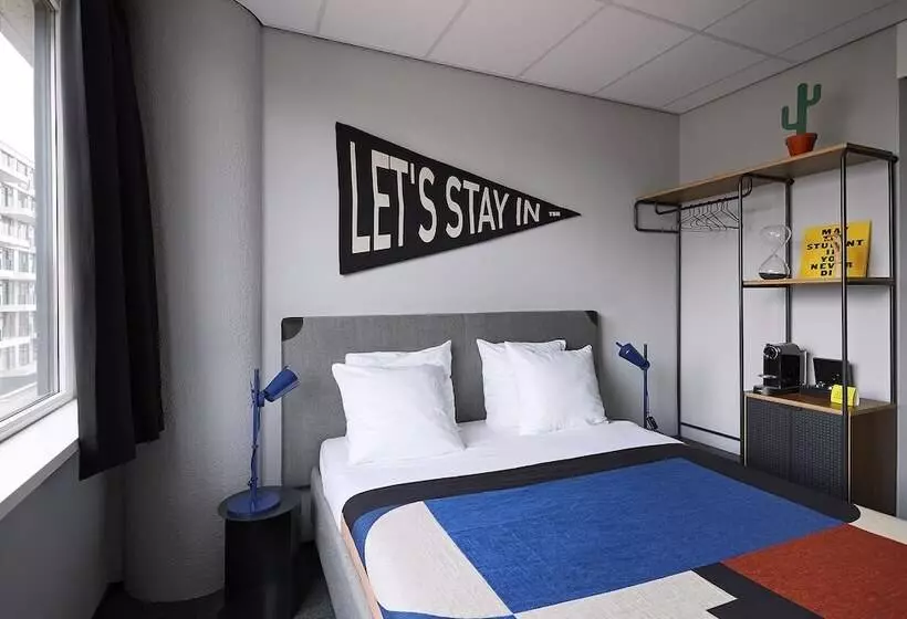 Hotelli The Social Hub Amsterdam West 4 Star