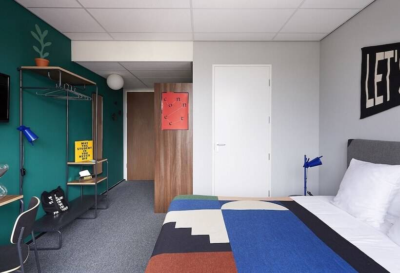 בית מלון כפרי The Social Hub Amsterdam West 4 Star