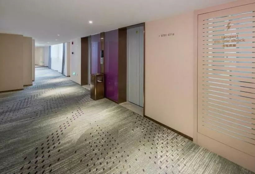 Lavande Hotels·guangzhou Jingxi Southern Hospital Metro Station