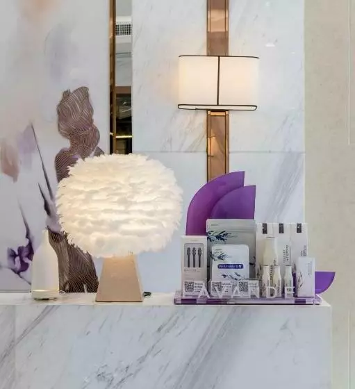 Lavande Hotels·guangzhou Jingxi Southern Hospital Metro Station