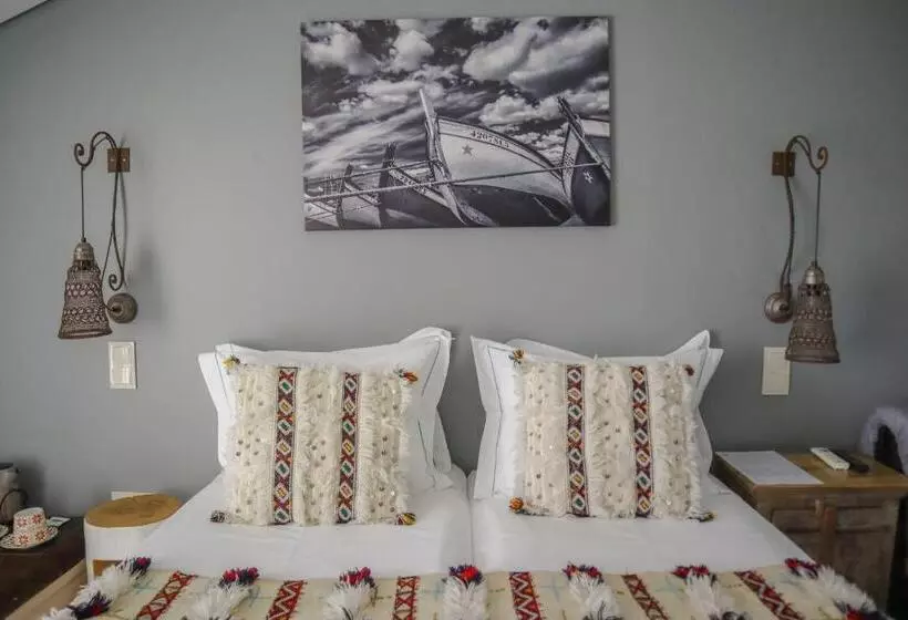 Majatalo Casa Da Praça Guest House