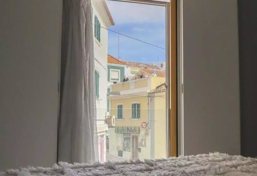 Majatalo Casa Da Praça Guest House