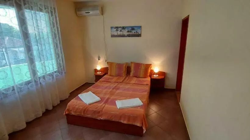 پانسیون Guest House Nikolovi