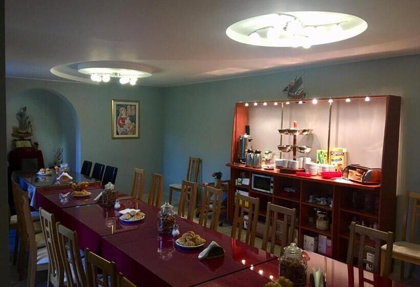 پانسیون Pansion Boris