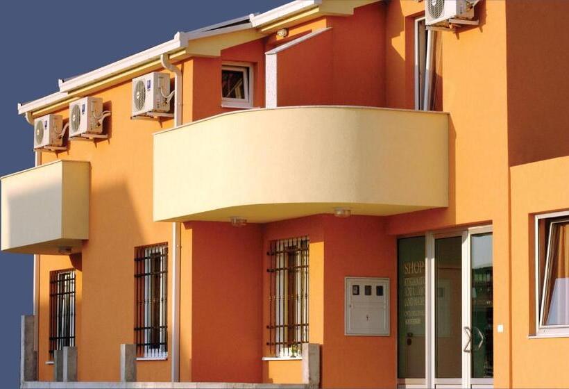 پانسیون Pansion Boris