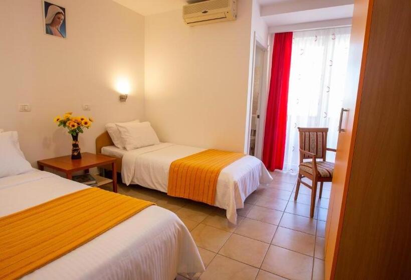 پانسیون Pansion Boris