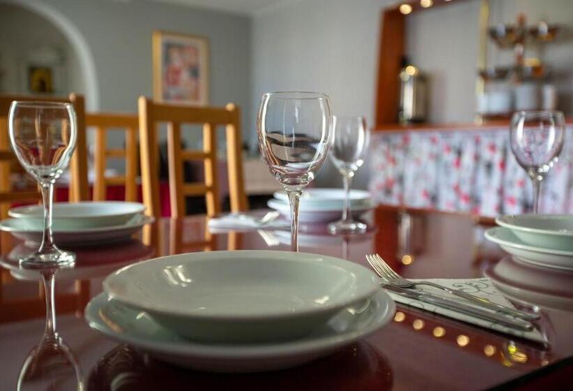 پانسیون Pansion Boris