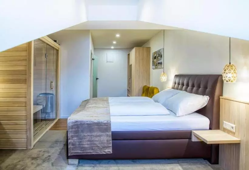 ペンション Penzión Berg