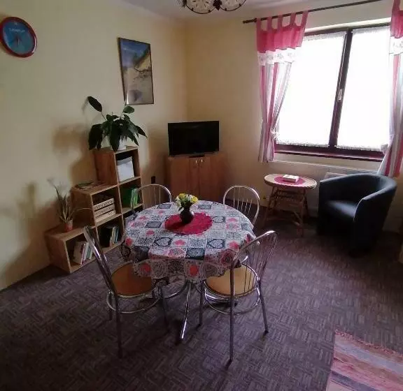 Majatalo Penzión U Krbu