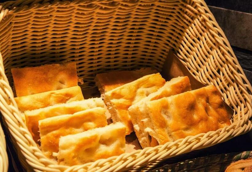 膳宿费 Pino Dependance