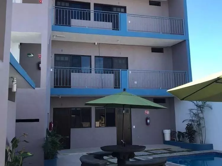 هتل Del Mar