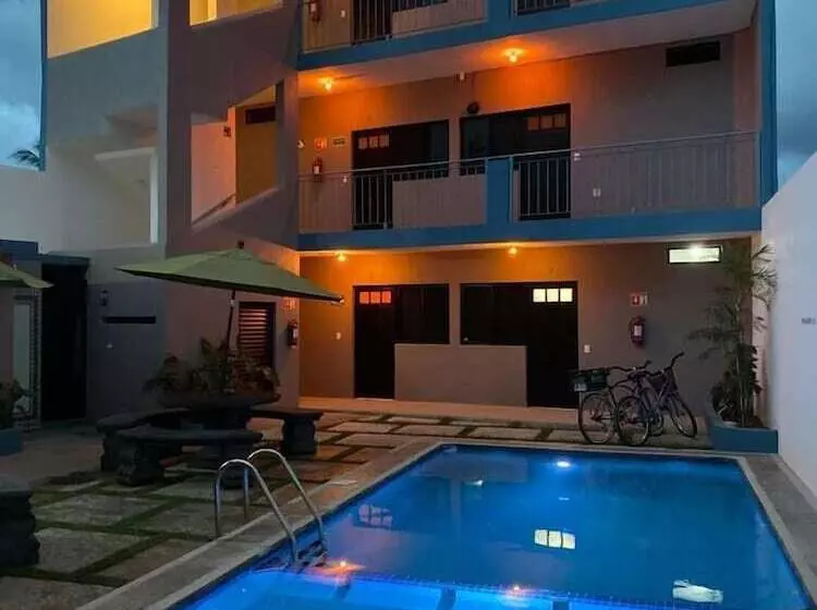 هتل Del Mar