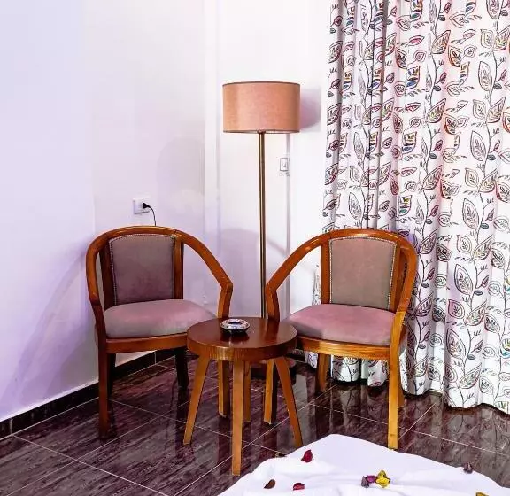 هتل Jewel Matrouh