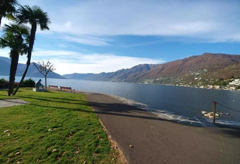 ホテル Osteria Ascona