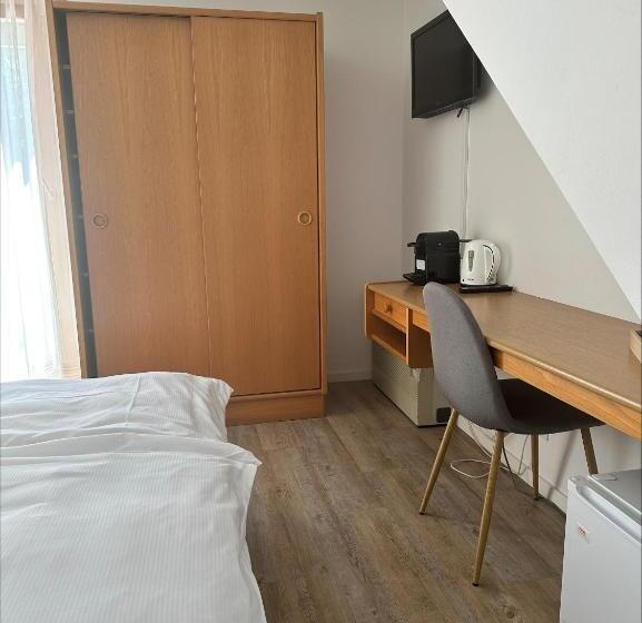 בית מלון כפרי Osteria Ascona