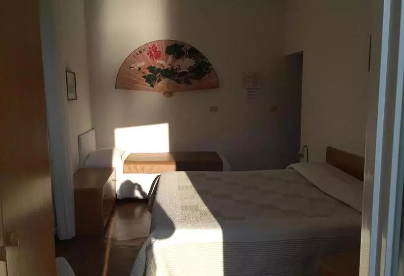 Hotel Plinio