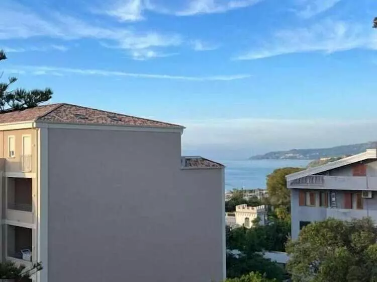 ペンション Don Carlo Tropea
