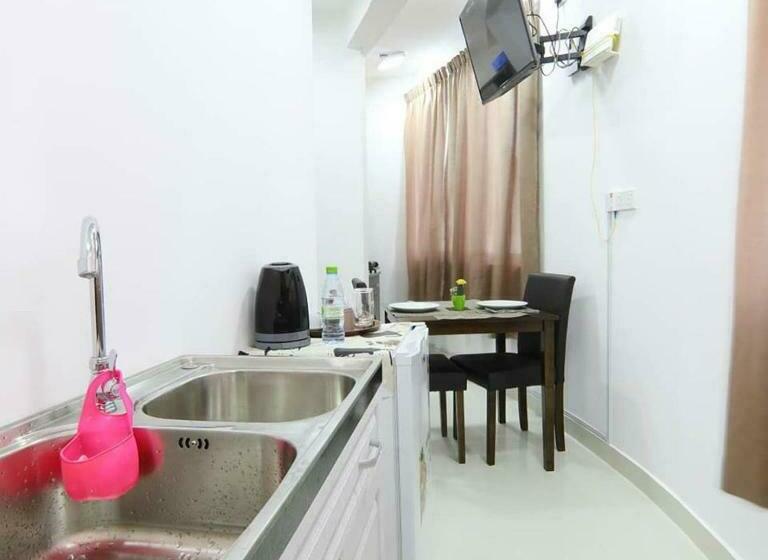 پانسیون Resting View