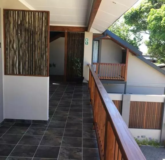 ペンション Turaco Guest House