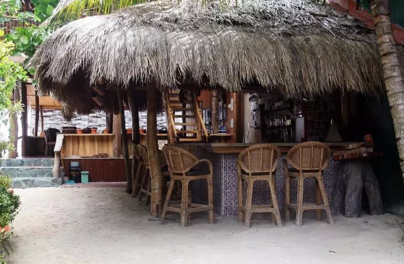 هاستل Jjs Backpackers Village