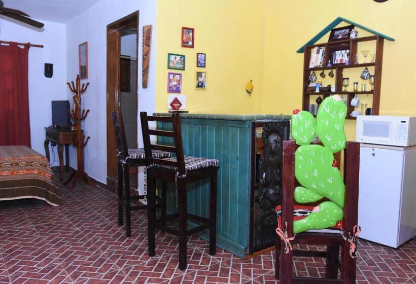 مبيت وإفطار Cancun Guest House 2