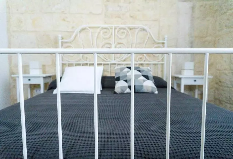 ベッドアンドブレックファースト Donato Rooms