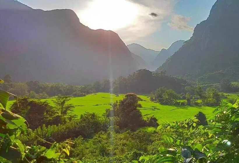 ベッドアンドブレックファースト Sunset Bungalows & Gh